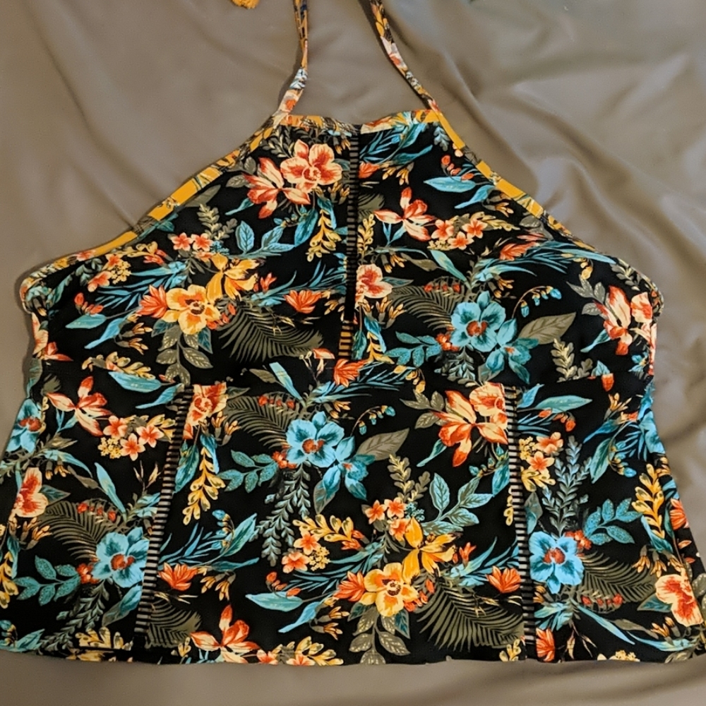 Time and True swim top